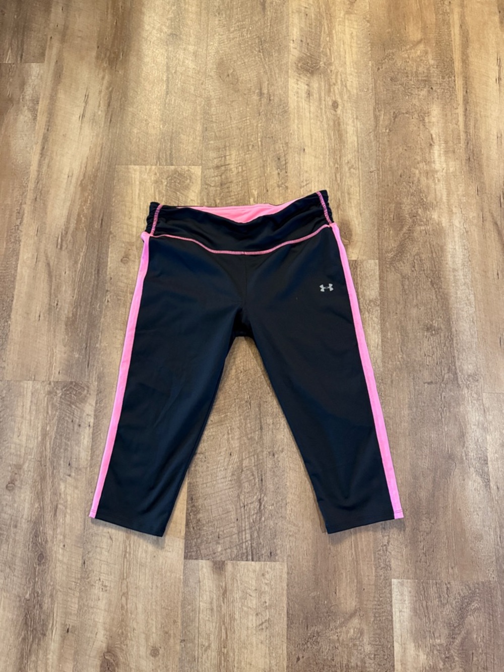 Under Armour Black Capri Leggings with Pink Side Stripes